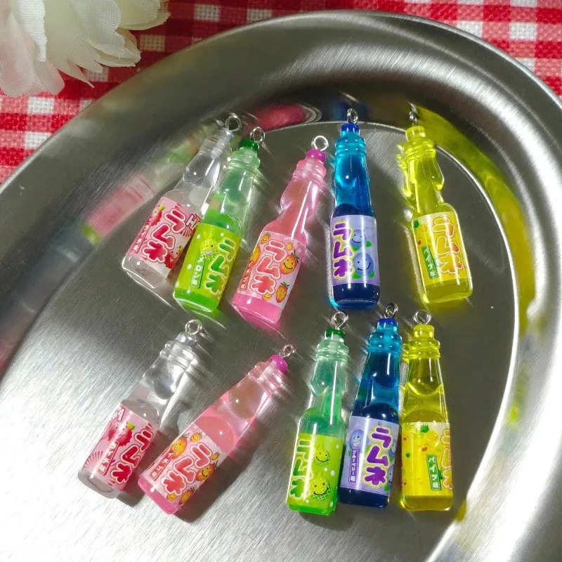 10個入り 小さなソーダボトル レジンチャーム 可愛い飲料ボ - Crafting Resin のレビューと価格