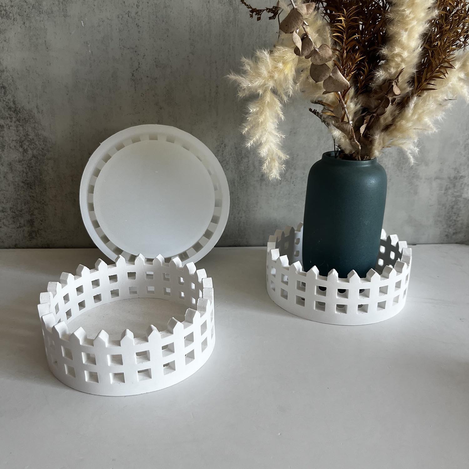 シリコンフェンスプランター,透かし彫りトレイ,装飾ローソク足 - Silicone Mold Tray のレビューと価格
